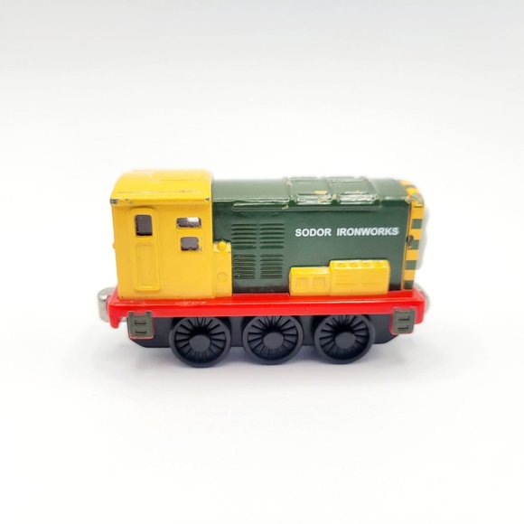 Learning Curve Gullane Thomas & Friends Take-n-Play Iron Arry Diecast Train 2005 - Picture 4 of 9